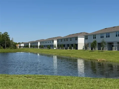3133 Skyline Loop Kissimmee FL 34758