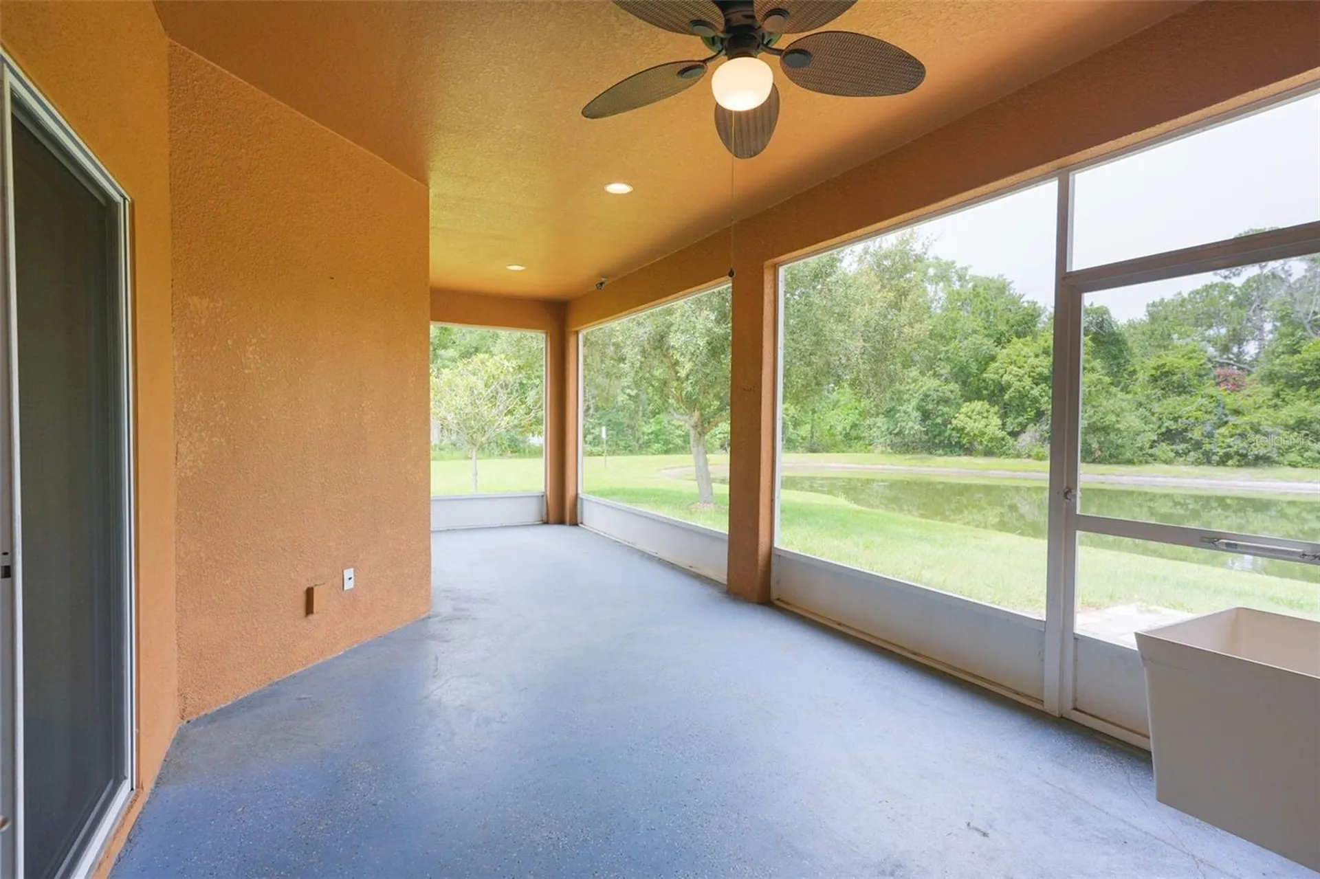 6019 Evansbrook Drive Zephyrhills FL 33541