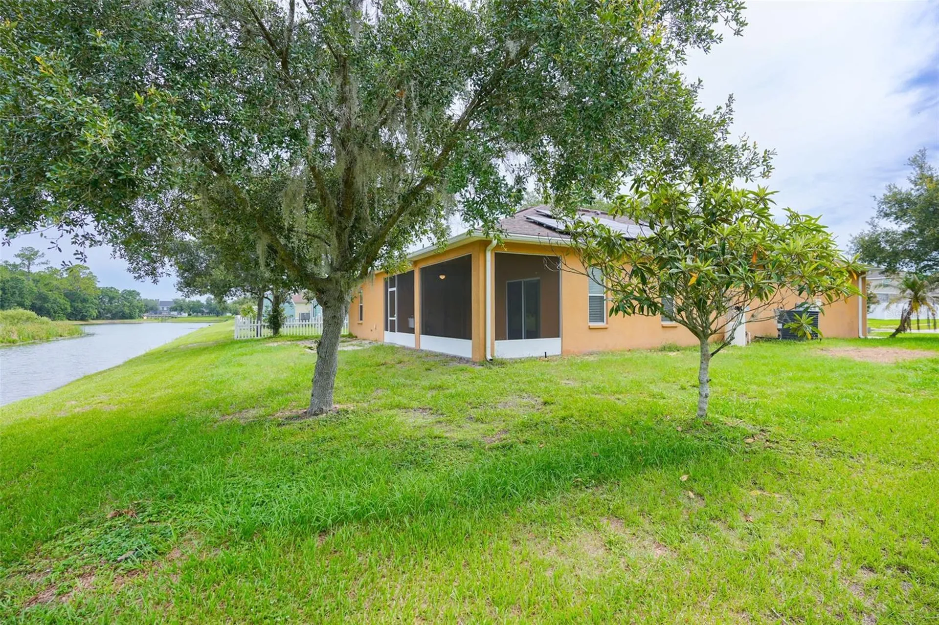 6019 Evansbrook Drive Zephyrhills FL 33541