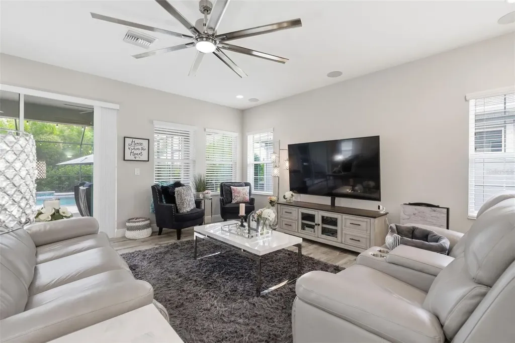 5565 Silver Sun Drive Apollo Beach FL 33572