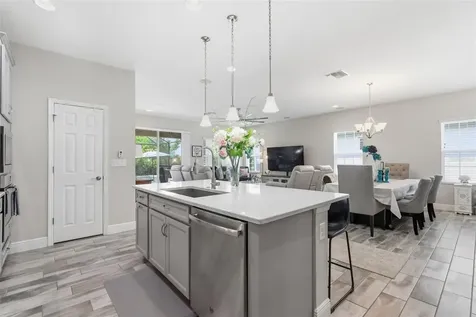 5565 Silver Sun Drive Apollo Beach FL 33572