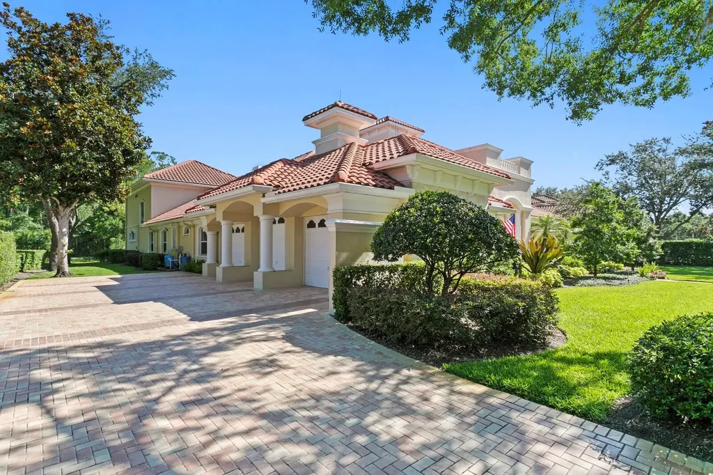 2997 Kensington Trace Tarpon Springs FL 34688