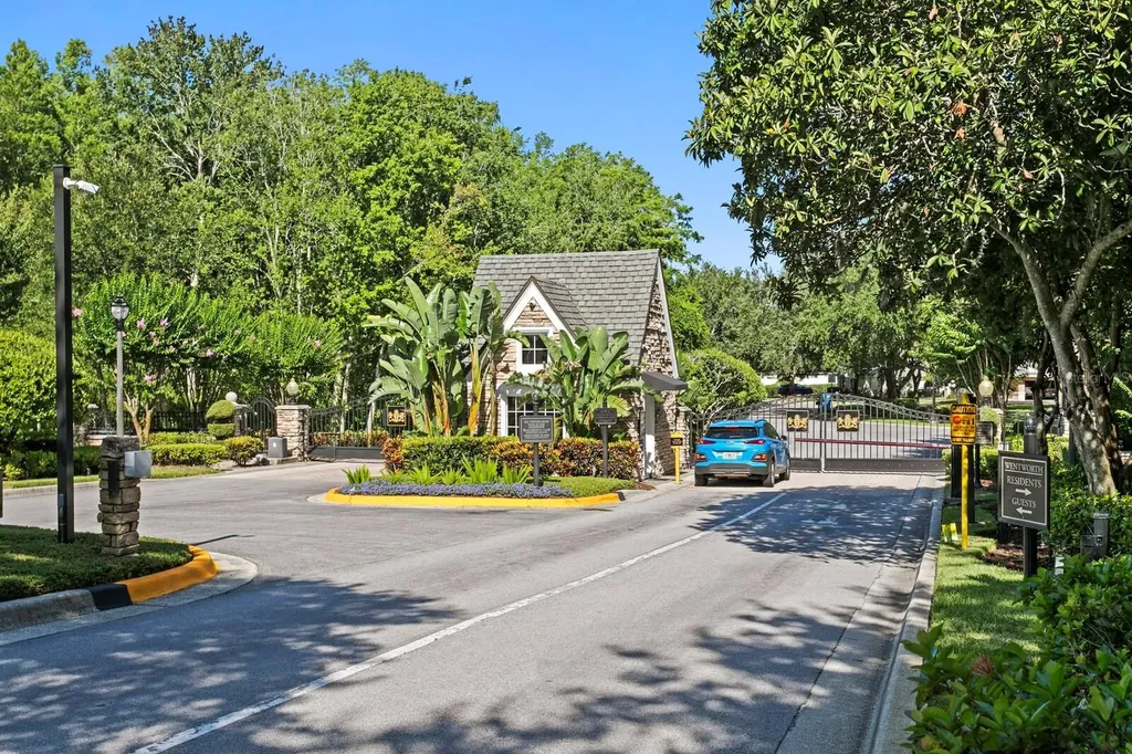2997 Kensington Trace Tarpon Springs FL 34688