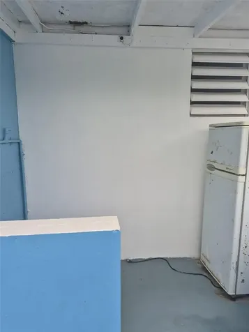 1 Barrio Mora Isabela PR 00662