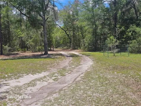 10250 NE 5th Avenue Branford FL 32008