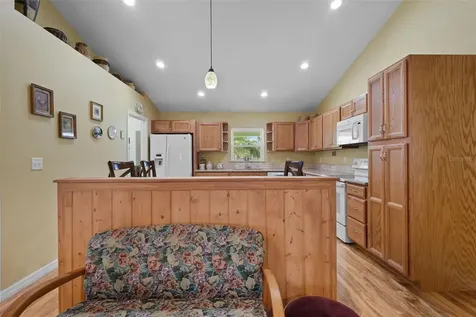 10250 NE 5th Avenue Branford FL 32008