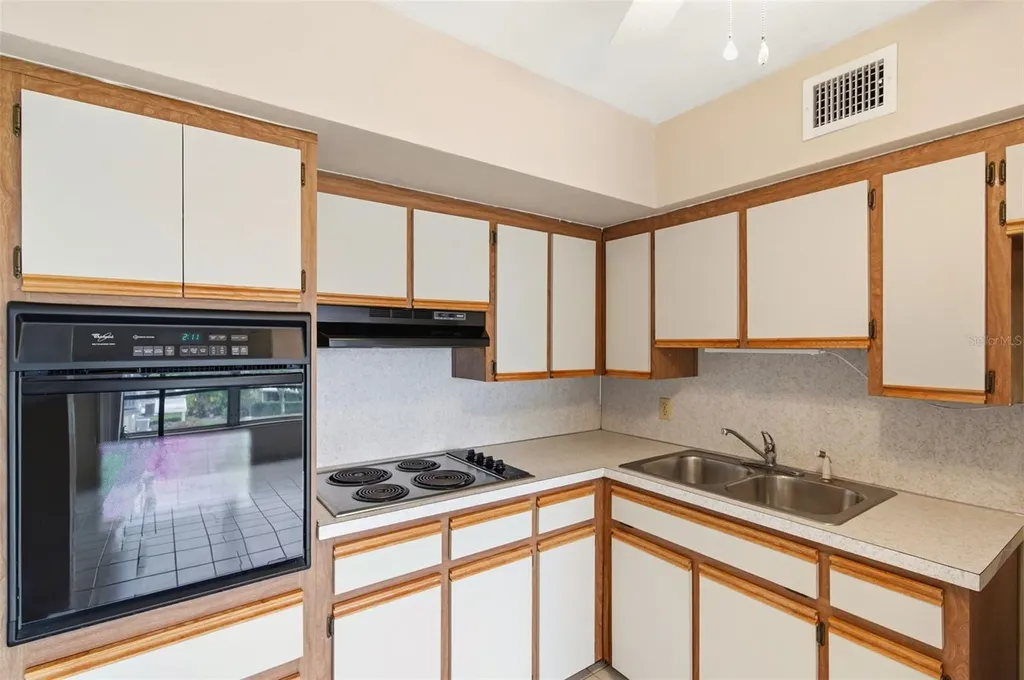 2462 Brazilia Drive Clearwater FL 33763
