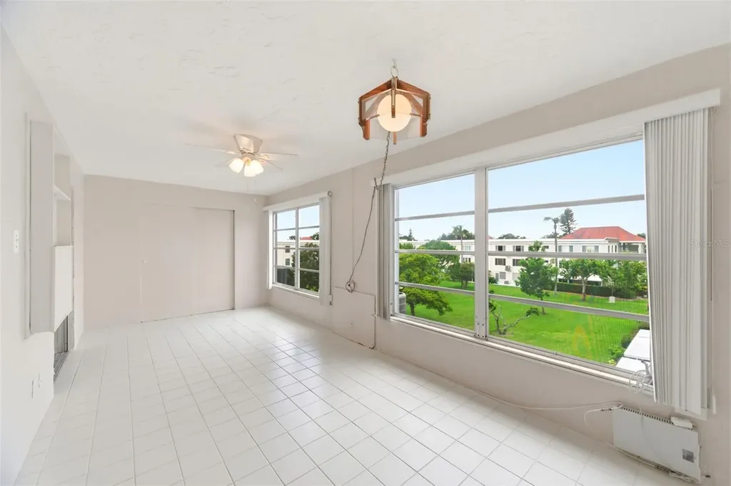 2462 Brazilia Drive Clearwater FL 33763
