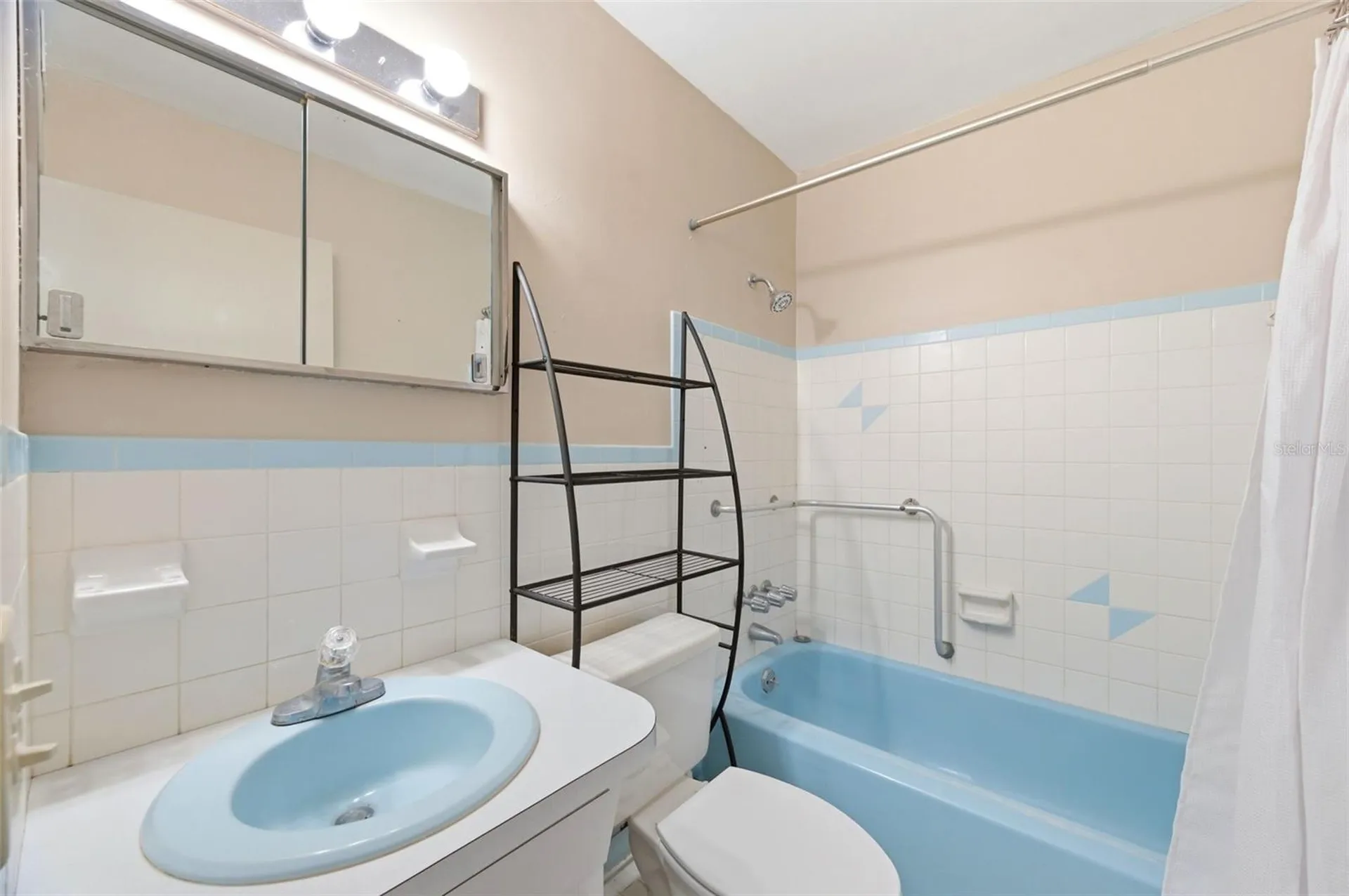 2462 Brazilia Drive Clearwater FL 33763
