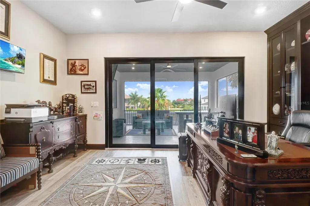 6104 Lagomar Lane Apollo Beach FL 33572