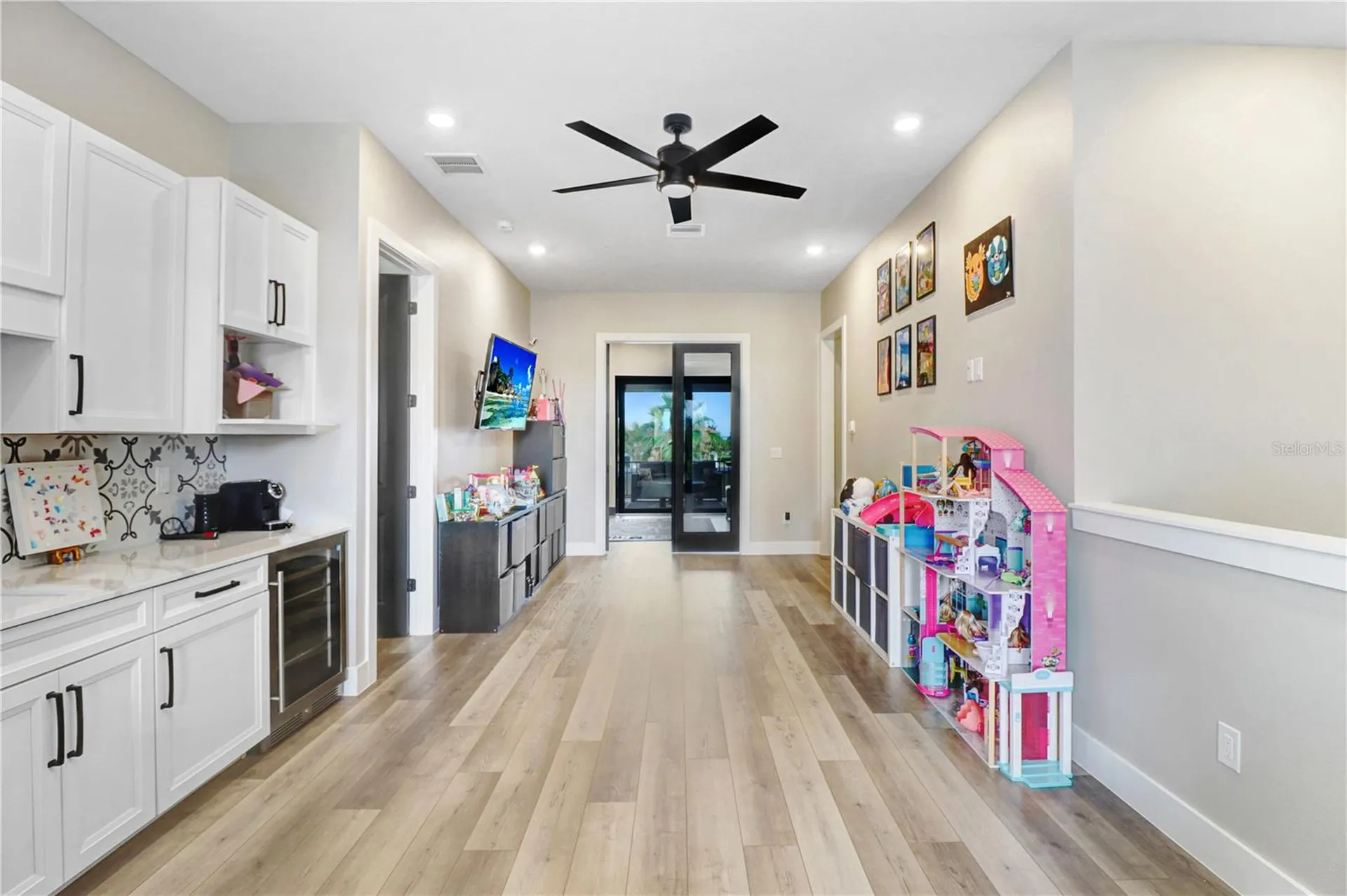 6104 Lagomar Lane Apollo Beach FL 33572