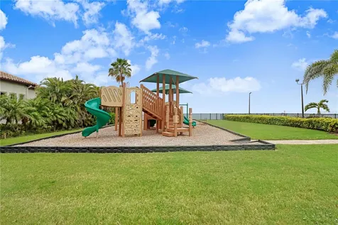 6104 Lagomar Lane Apollo Beach FL 33572