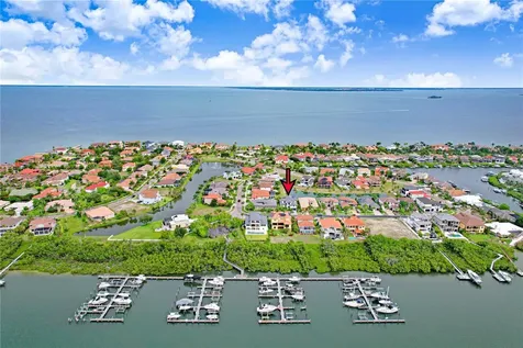 6104 Lagomar Lane Apollo Beach FL 33572
