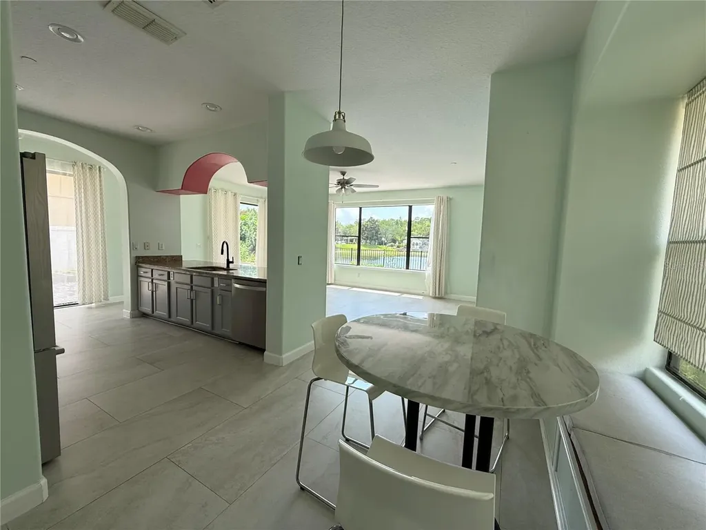 10068 Silver Laurel Way Orlando FL 32832
