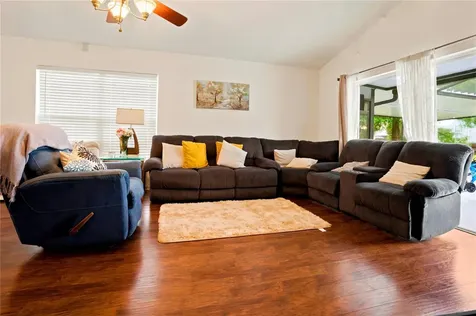 4702 Fort Bravo Court Orlando FL 32822