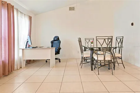 4702 Fort Bravo Court Orlando FL 32822