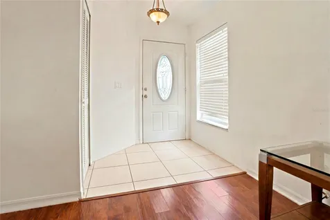 4702 Fort Bravo Court Orlando FL 32822