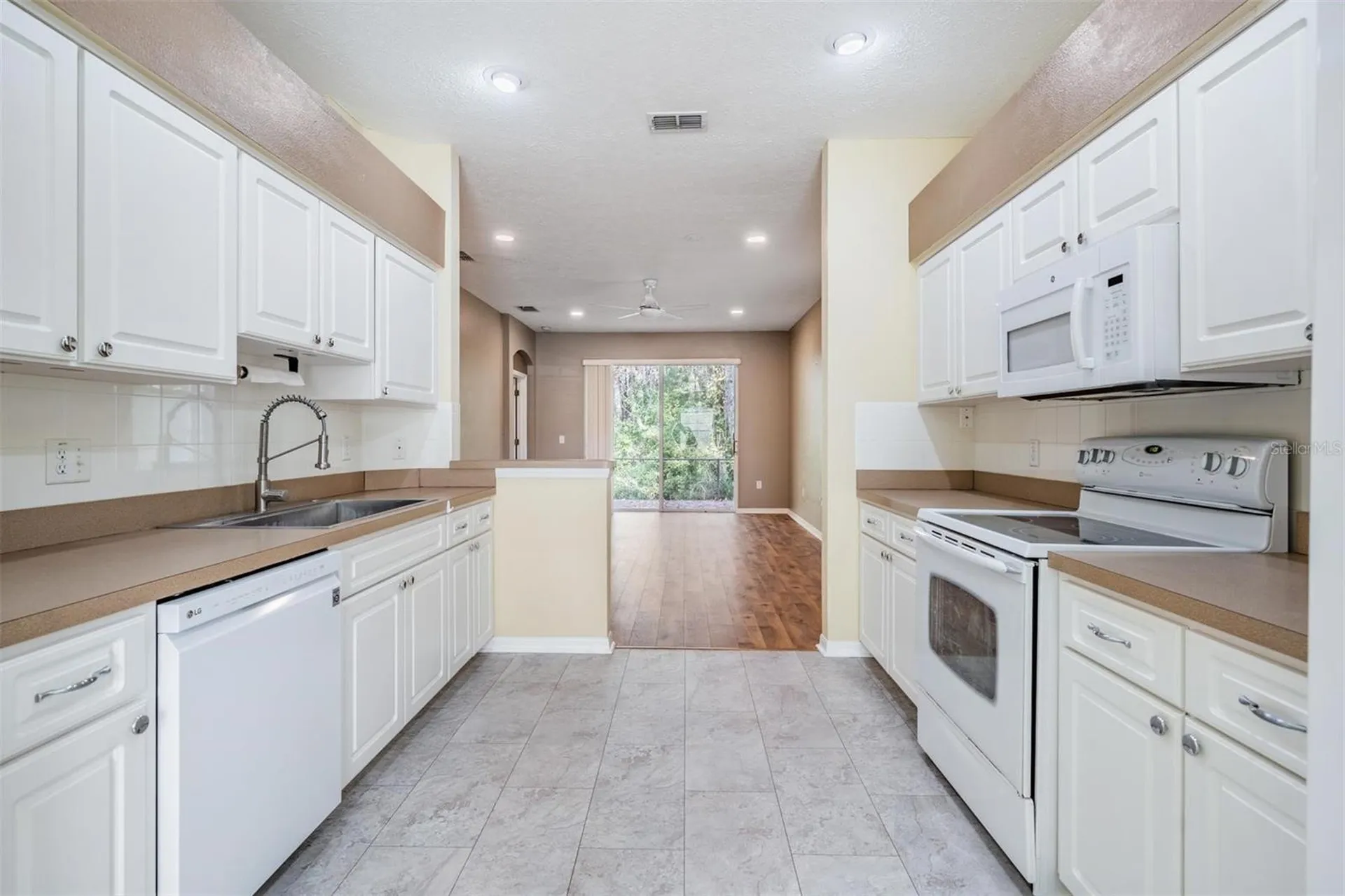 12441 Cavalier Court Hudson FL 34669