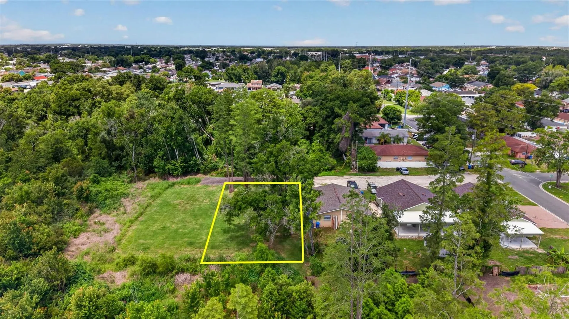 6817 N Blossom Avenue Tampa FL 33614