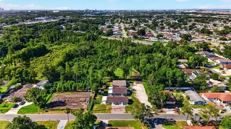 6817 N Blossom Avenue Tampa FL 33614