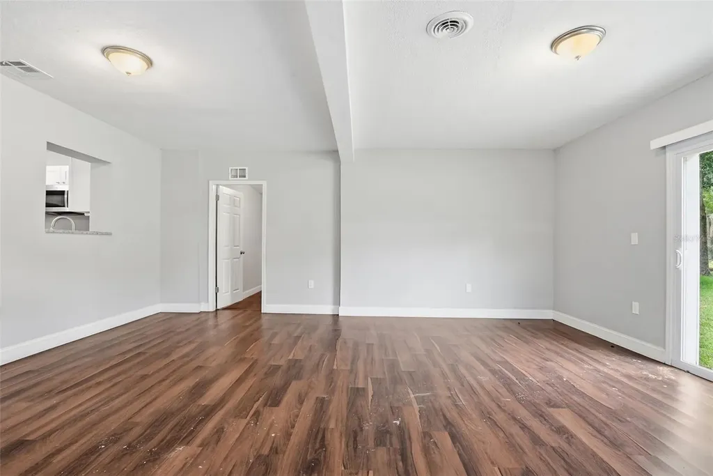 917 Kensington Drive Orlando FL 32808