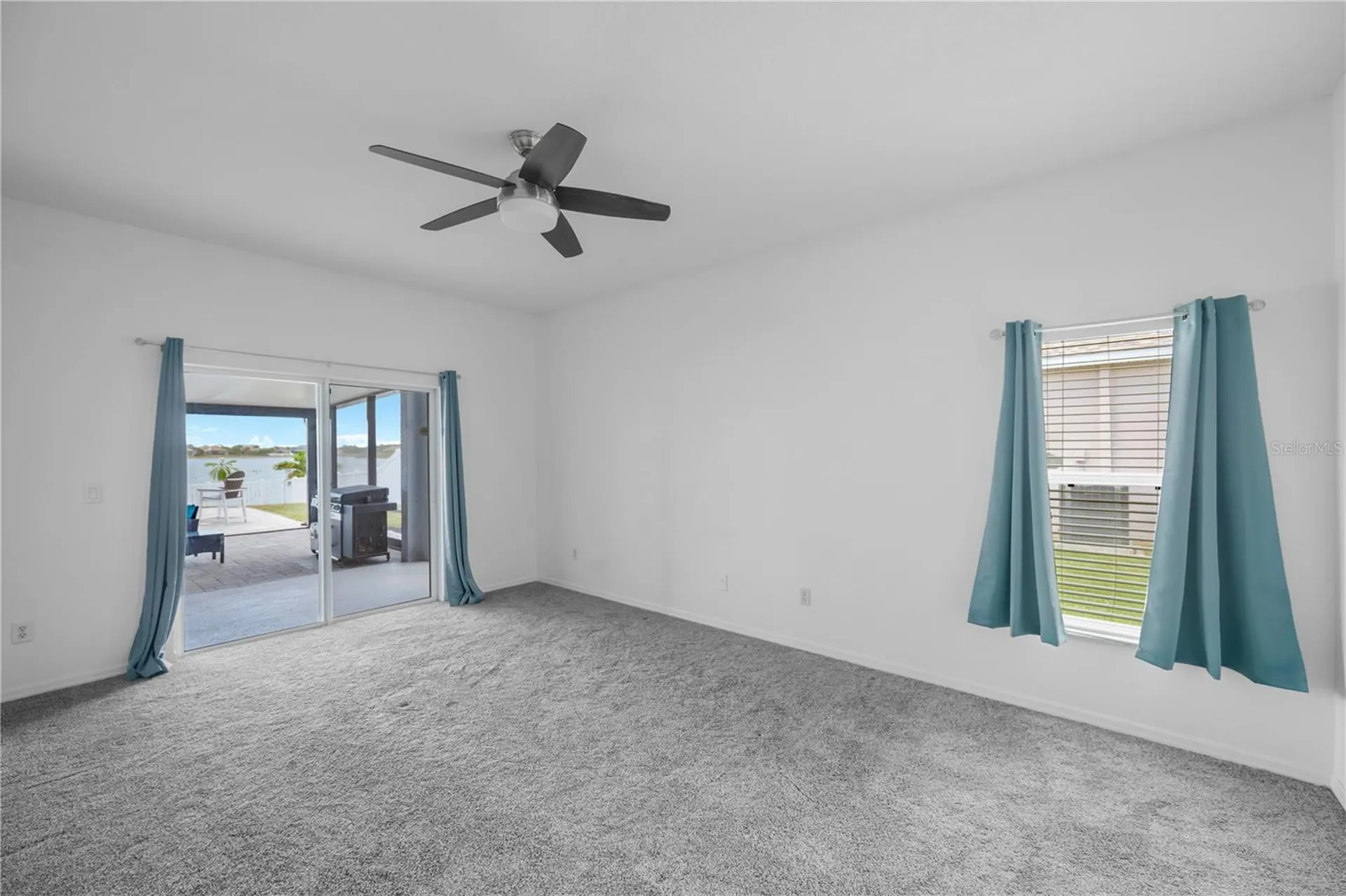 1548 Mira Lago Circle Ruskin FL 33570