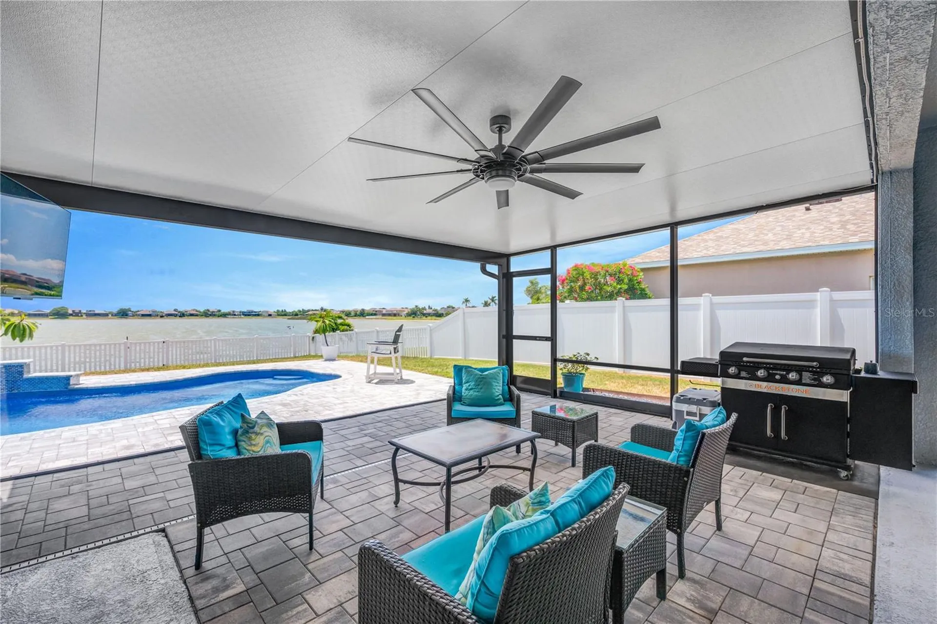 1548 Mira Lago Circle Ruskin FL 33570