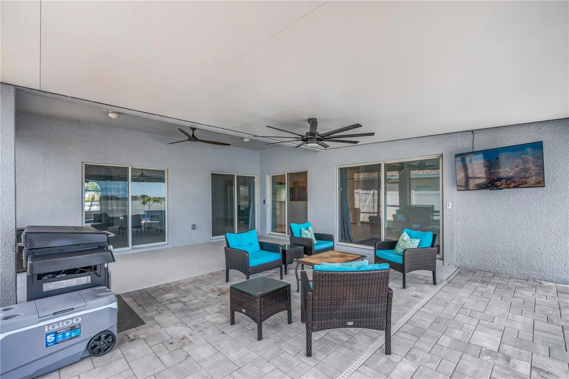 1548 Mira Lago Circle Ruskin FL 33570