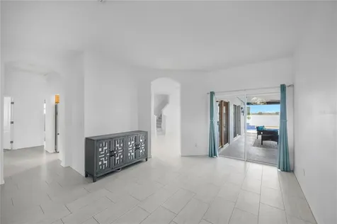 1548 Mira Lago Circle Ruskin FL 33570