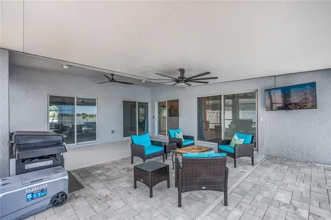1548 Mira Lago Circle Ruskin FL 33570