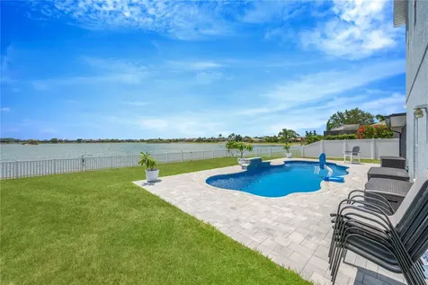 1548 Mira Lago Circle Ruskin FL 33570