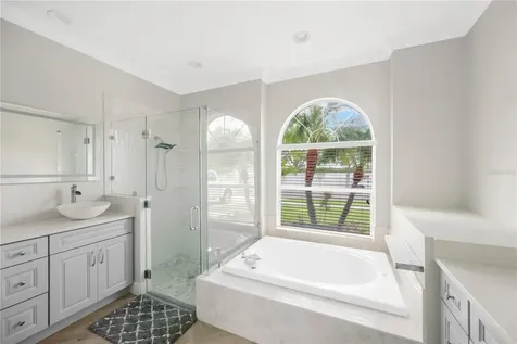 1548 Mira Lago Circle Ruskin FL 33570