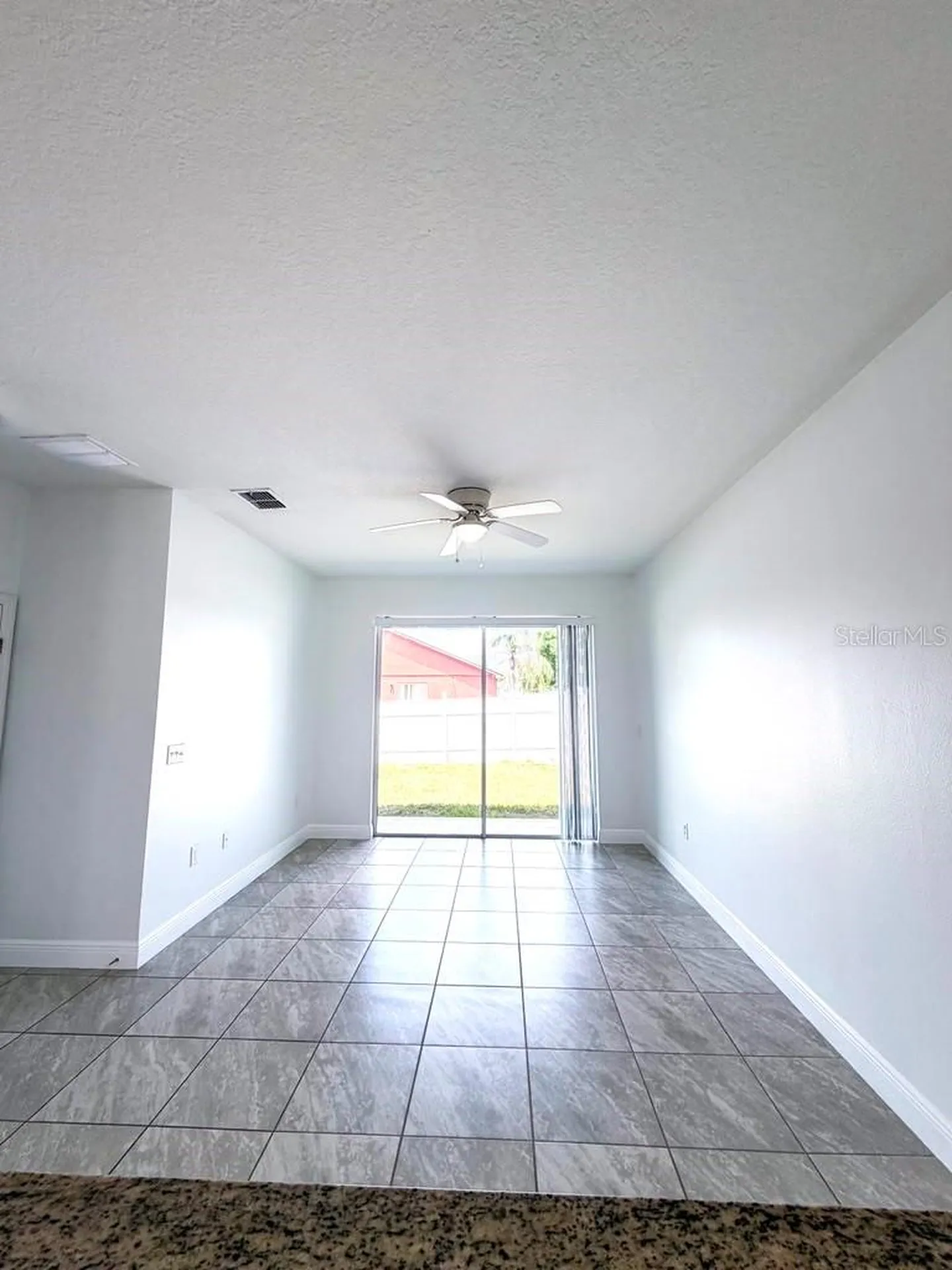 812 Glastonbury Drive Kissimmee FL 34758