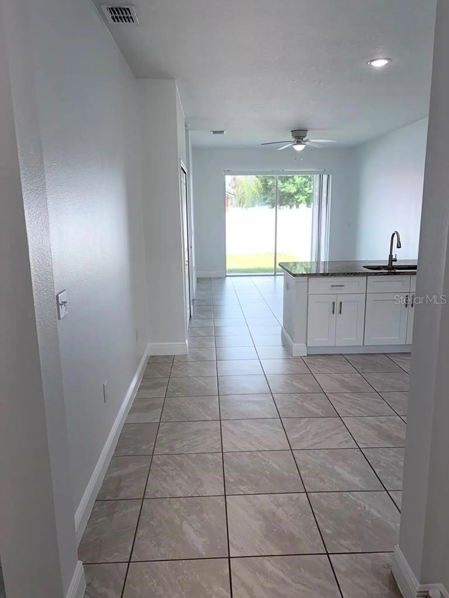 812 Glastonbury Drive Kissimmee FL 34758