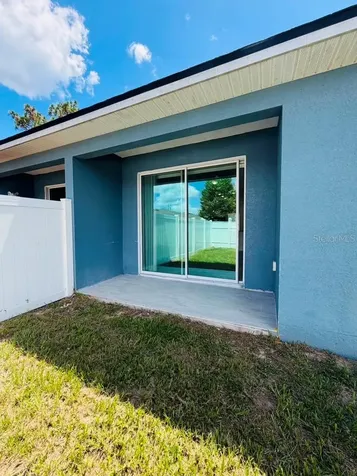 812 Glastonbury Drive Kissimmee FL 34758