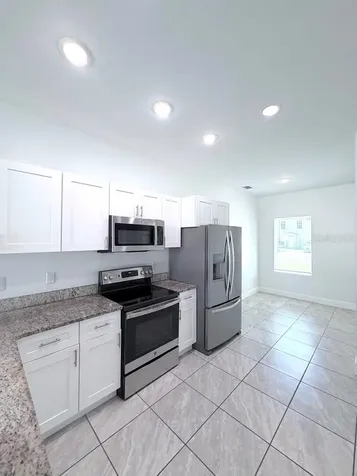 812 Glastonbury Drive Kissimmee FL 34758