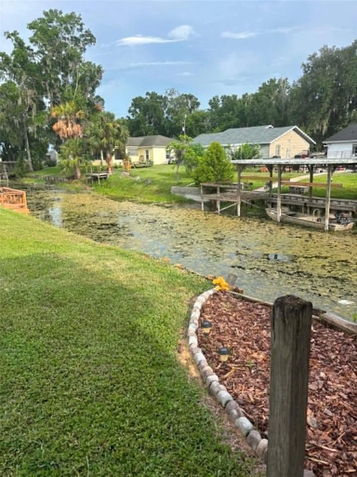 919 Cr 482d Lake Panasoffkee FL 33538