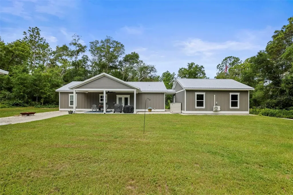7218 Southeast Avenue Webster FL 33597