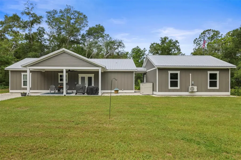 7218 Southeast Avenue Webster FL 33597