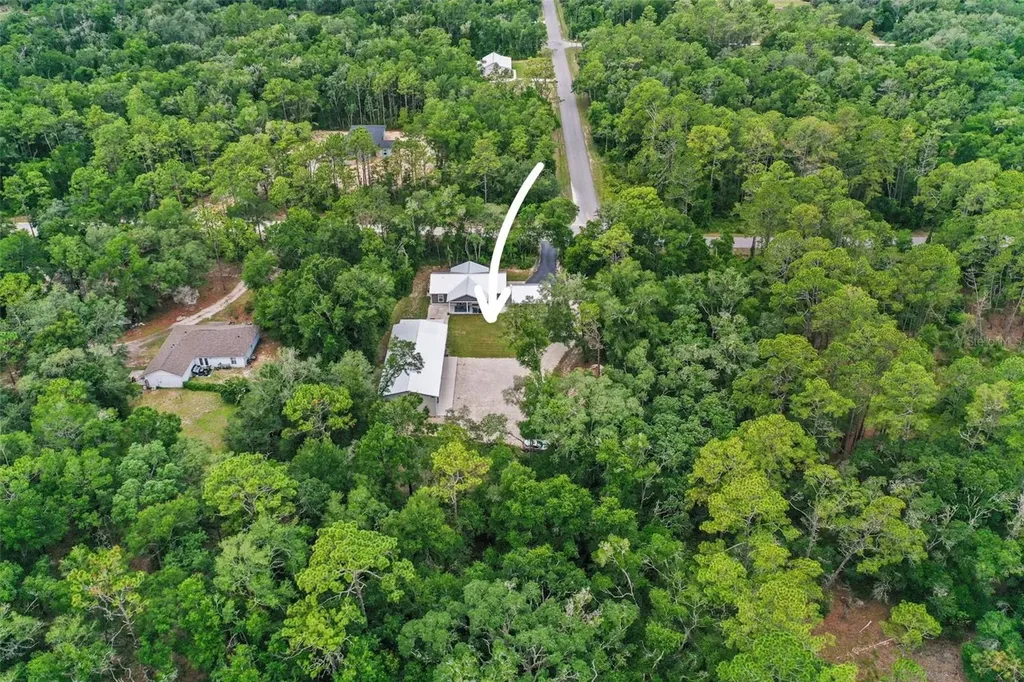 7218 Southeast Avenue Webster FL 33597
