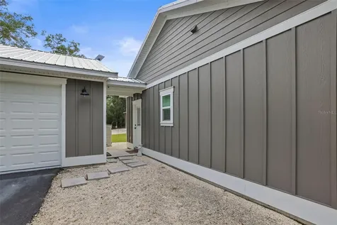 7218 Southeast Avenue Webster FL 33597