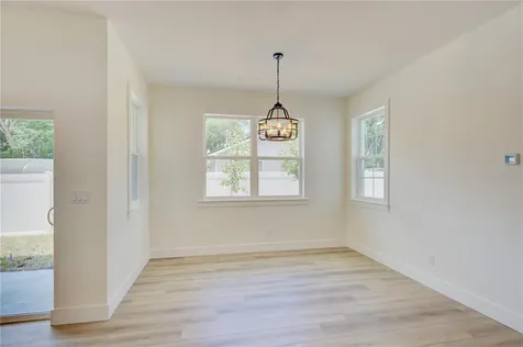 1316 E 9th Avenue Mount Dora FL 32757