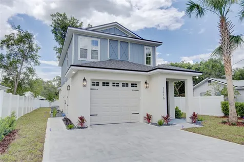 1316 E 9th Avenue Mount Dora FL 32757