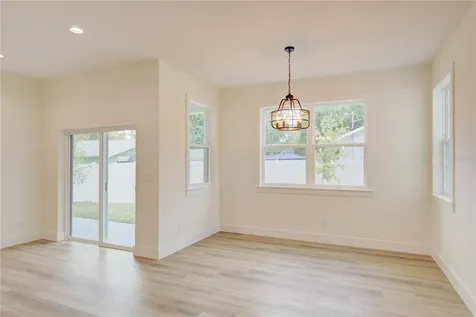 1316 E 9th Avenue Mount Dora FL 32757