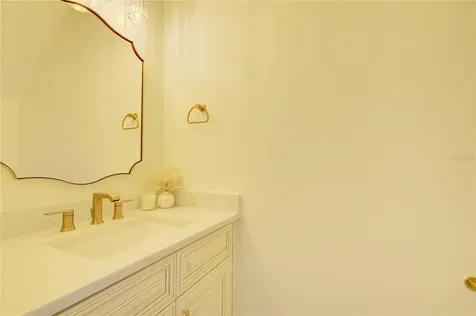 1316 E 9th Avenue Mount Dora FL 32757