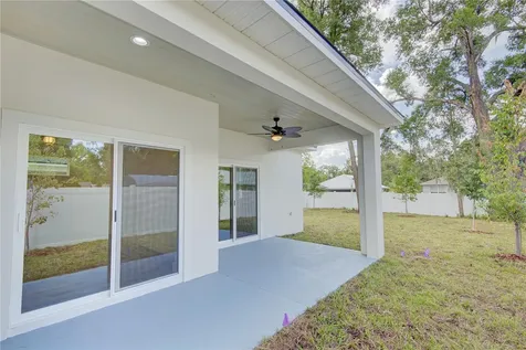 1316 E 9th Avenue Mount Dora FL 32757