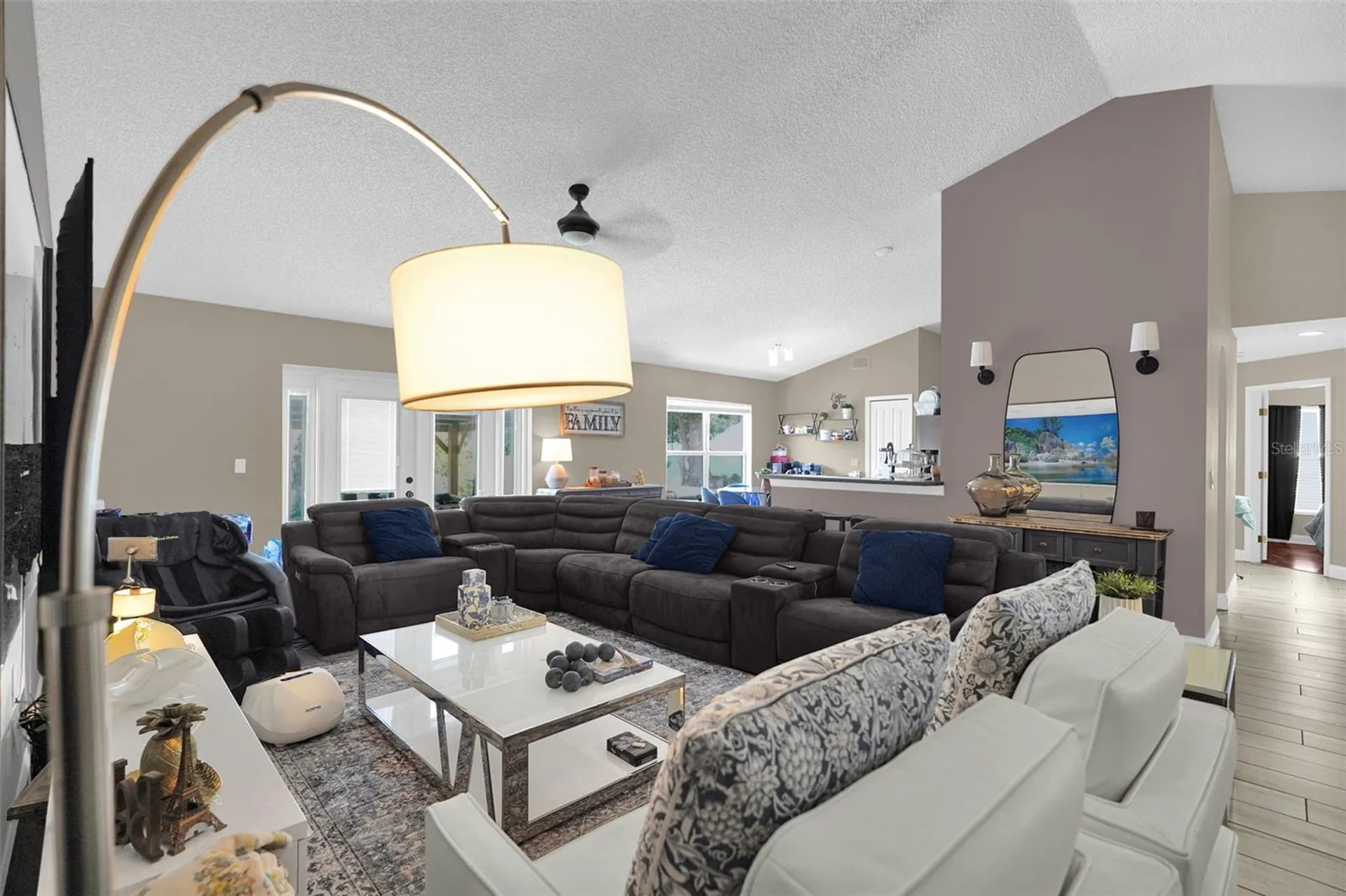 1736 Florence Vista Boulevard Orlando FL 32818