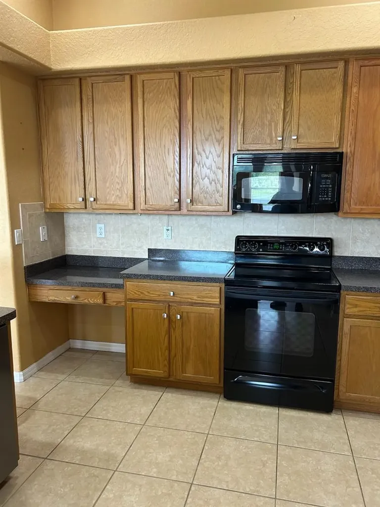 210 Rosana Drive Brandon FL 33511