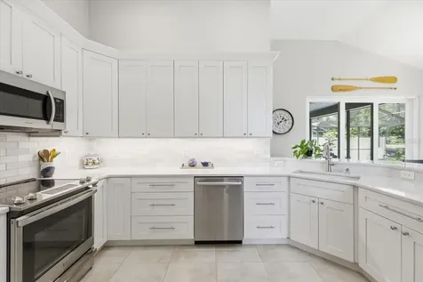 4703 Devonshire Boulevard Palm Harbor FL 34685
