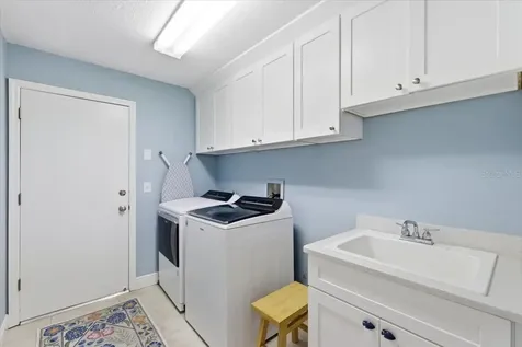 4703 Devonshire Boulevard Palm Harbor FL 34685